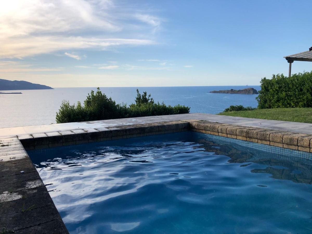 ムンダカ Adosado En La Costa Con Excelentes Vistas Al Estuario De Urdaibaiヴィラ エクステリア 写真